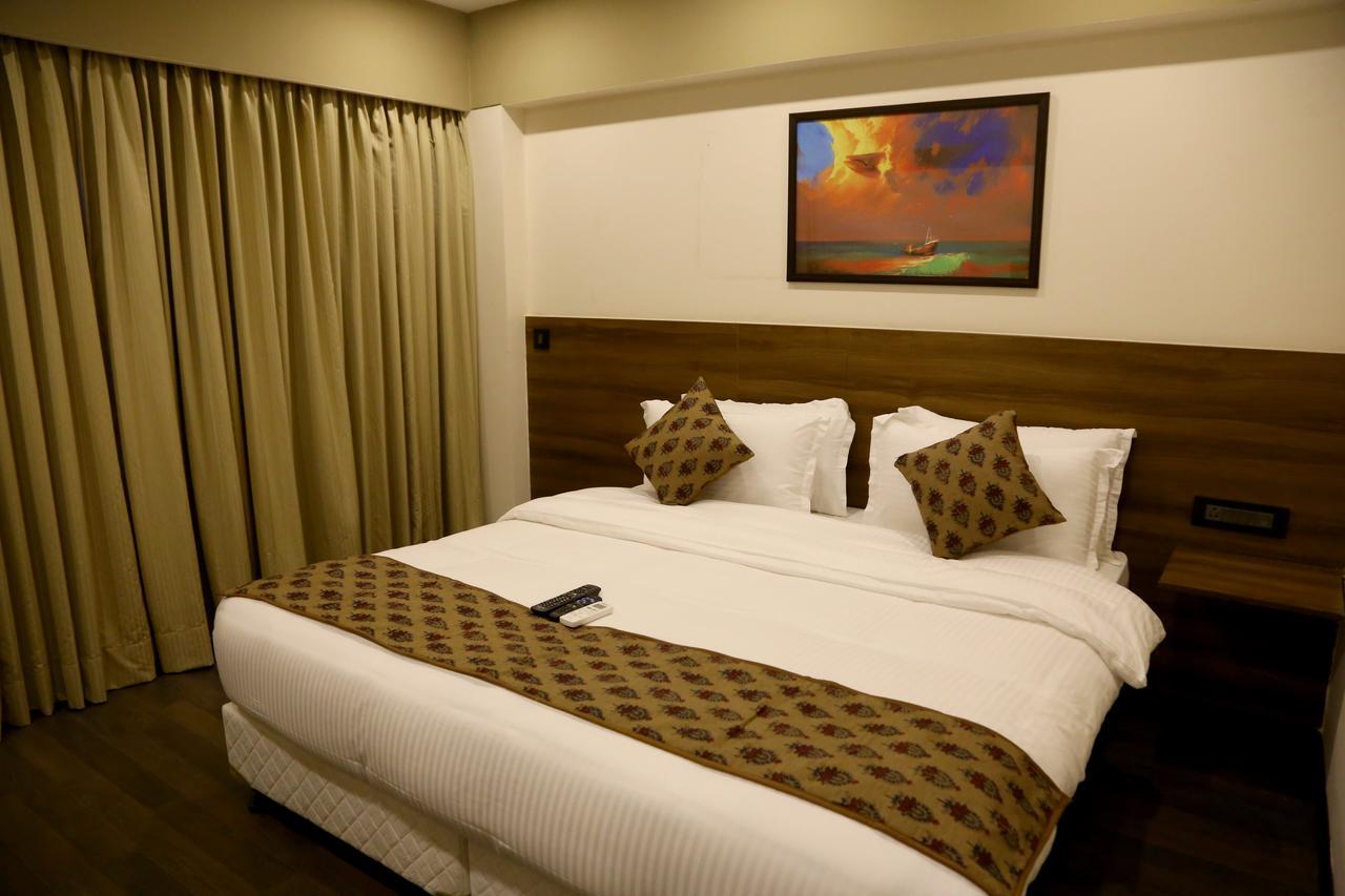 Hotel Mumbai House Andheri East, Mumbai Exterior foto